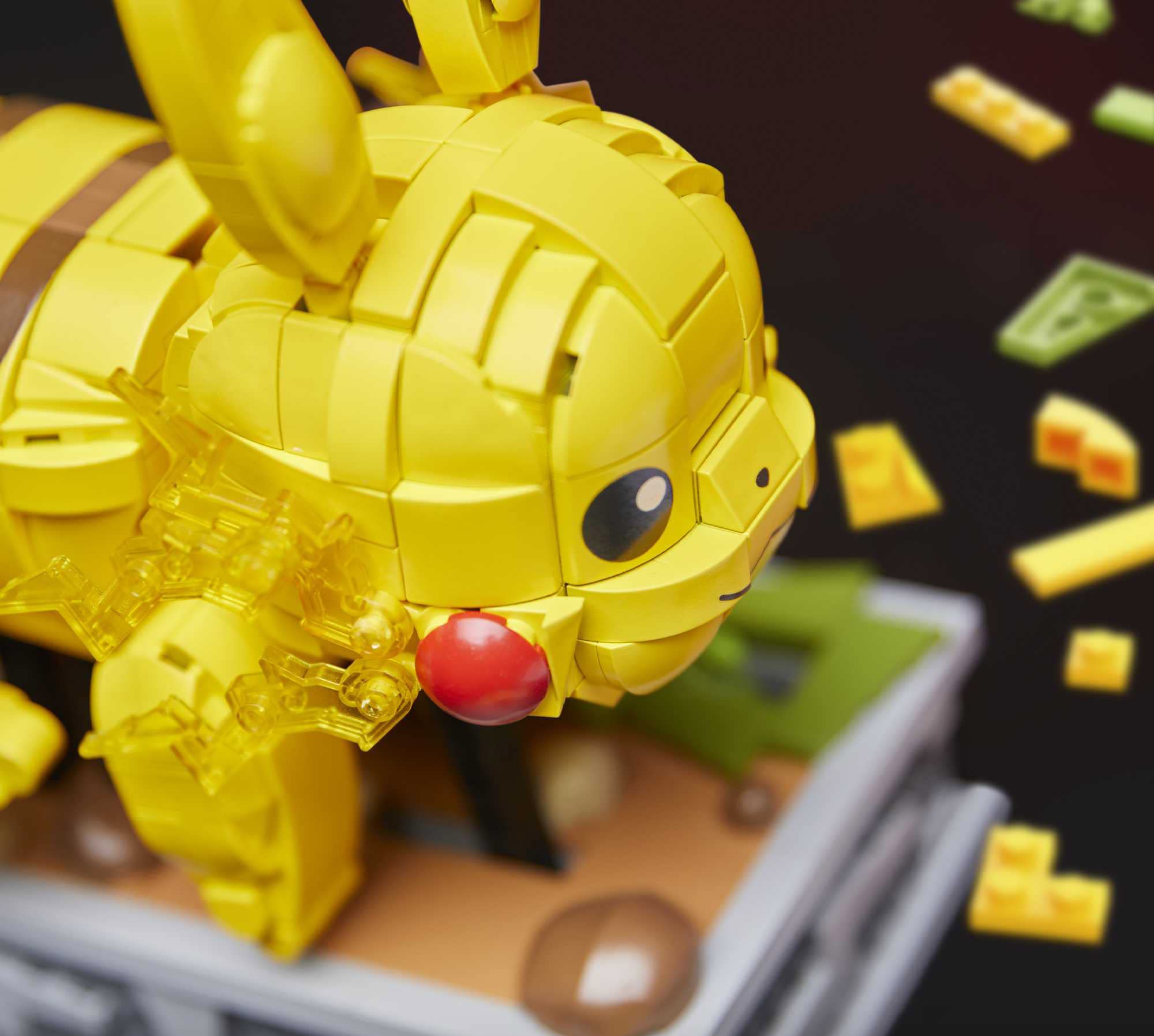MEGA Pokémon Figurine Action Pikachu 30 cm, Jeu De Briques De Construction Pour Enfants Et Adultes, Modèle Pokémon À Collectionner Avec 1095 Pièces, Jouet pour Enfant de 8 ans et Plus, HGC23
